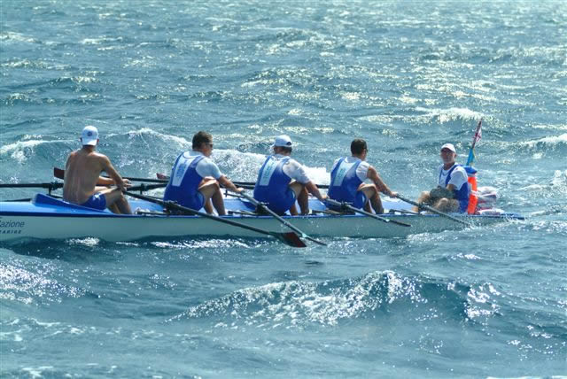 L'equipaggio della Canottieri Baldesio vincitore della Garibaldi Cup 2007