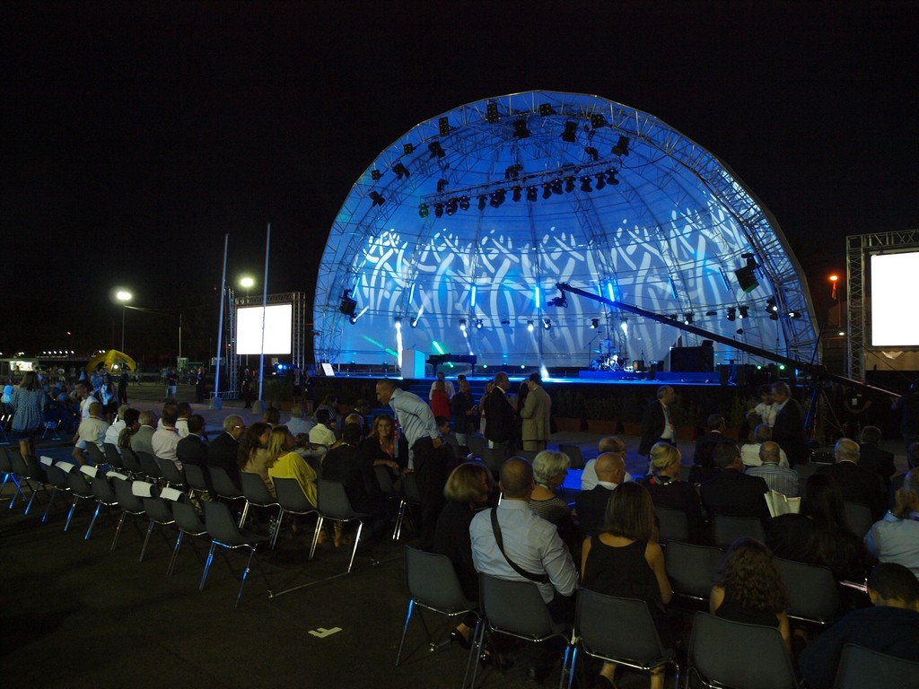 Giochi del Mediterraneo da Spiaggia la cerimonia di apertura