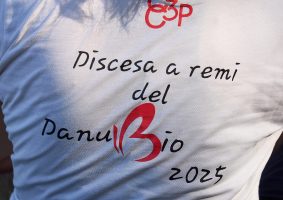 Lo sport per l'integrazione. Discesa a remi del Danubio:   Fondazione Giovan Battista Baroni al fianco del CC 3 Ponti