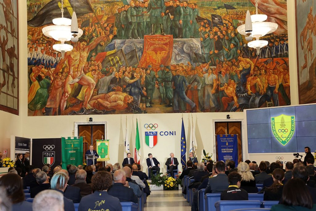 Premio Atleta dell’Anno delle Fiamme Gialle al 4 di coppia campione a